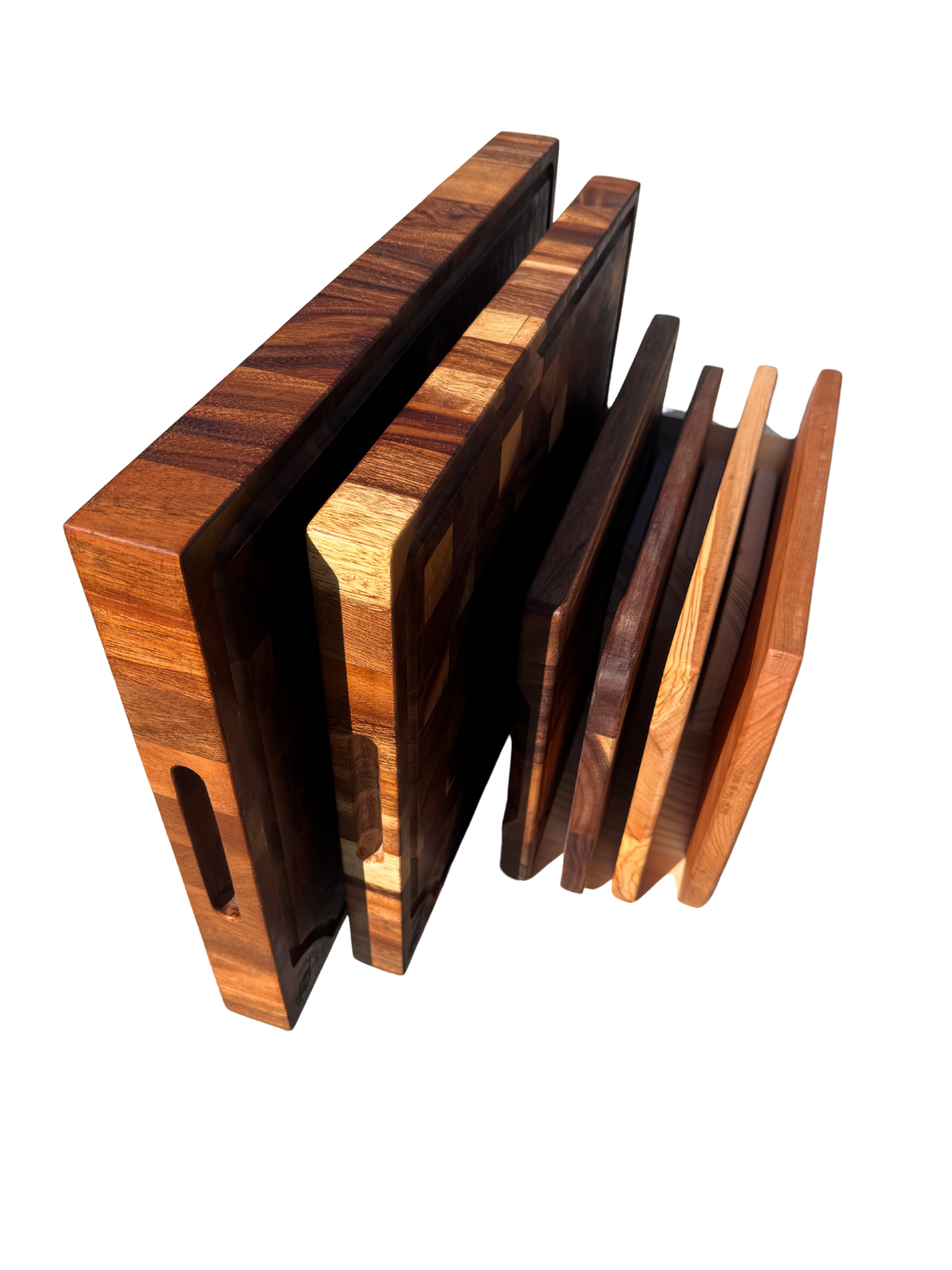 MinShitsu Premium Mahogni Skjærefjøl: Robust 2.5 cm tykkelse, med praktisk håndtak og bein.